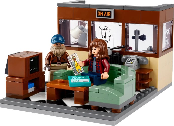 Stranger Things: WSQK Radio Station (Pre-Built)